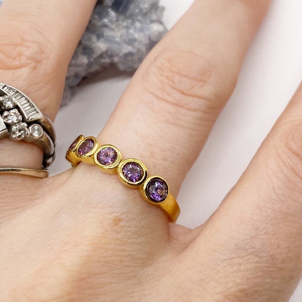 NEW Gold & Purple Zirconium Gemstone Statement Ring - Picture 5 of 16